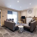 Spacious Appartment Aan Damse Vaart @ Brugge
