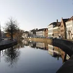 Spacious Appartment Aan Damse Vaart @ Brugge