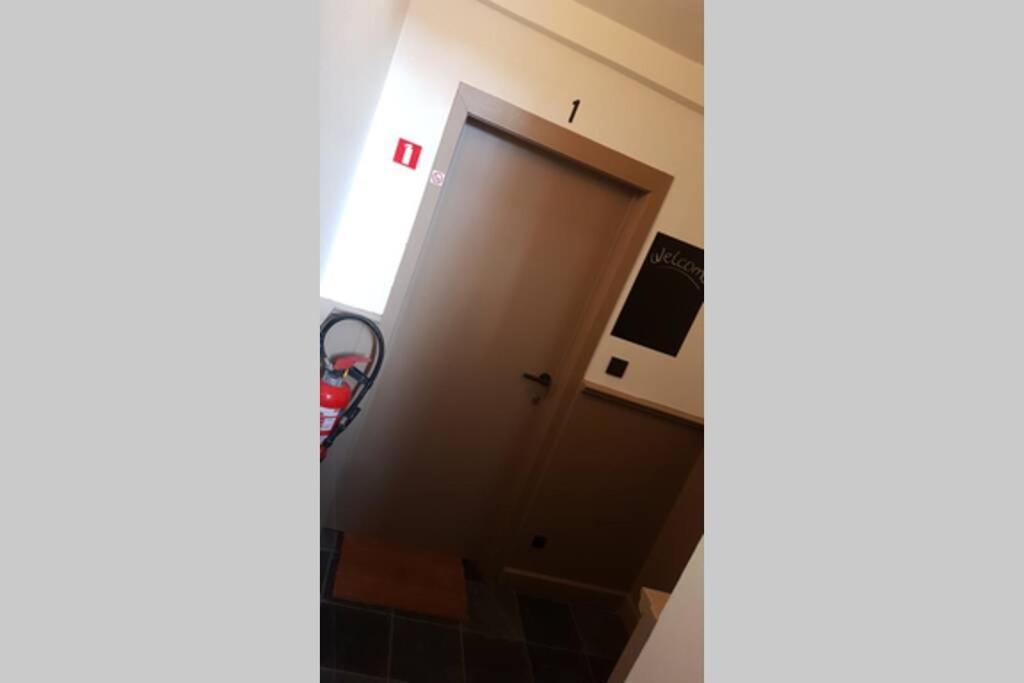 Spacious Aan Damse Vaart @ Appartement